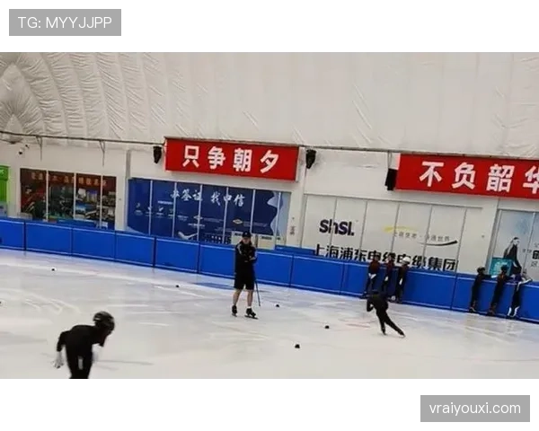 任子威训练完直接拎着冰桶回家泡脚，这自律谁懂啊