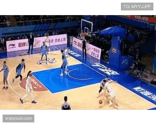 篮球“假摔判罚”的判定标准是什么？